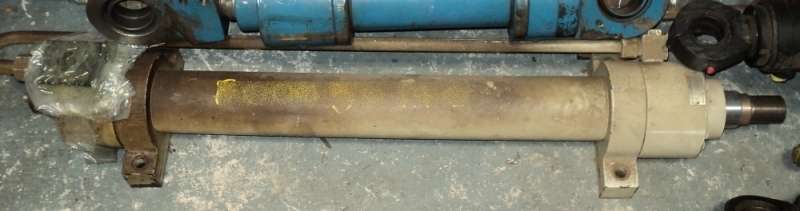 marca: Rexroth <br/>modelo: CDH2MS28056660 <br/>estado: usado <br/>