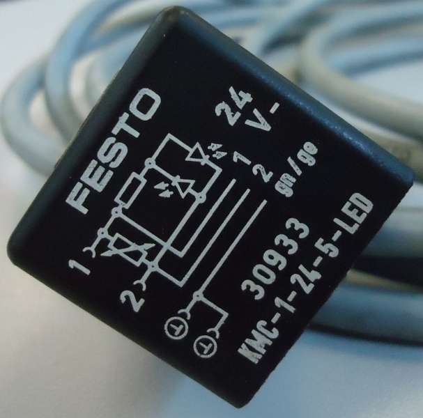 marca: Festo <br/>modelo: KMC1245LED <br/>estado: usado, bom estado