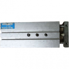 Cilindro pneumático DPZ-16-50 162029